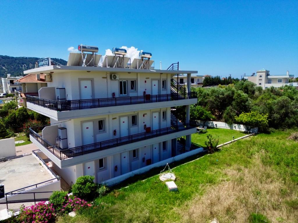 Hotel Johnhara Studios & Apartments