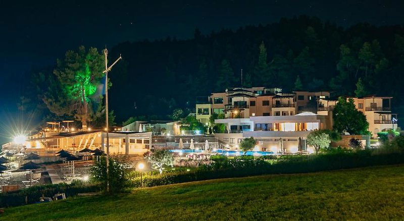 Hotel Elani Bay Resort