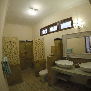 Sejur Joglo On The Beach vacanta Lovina Beach