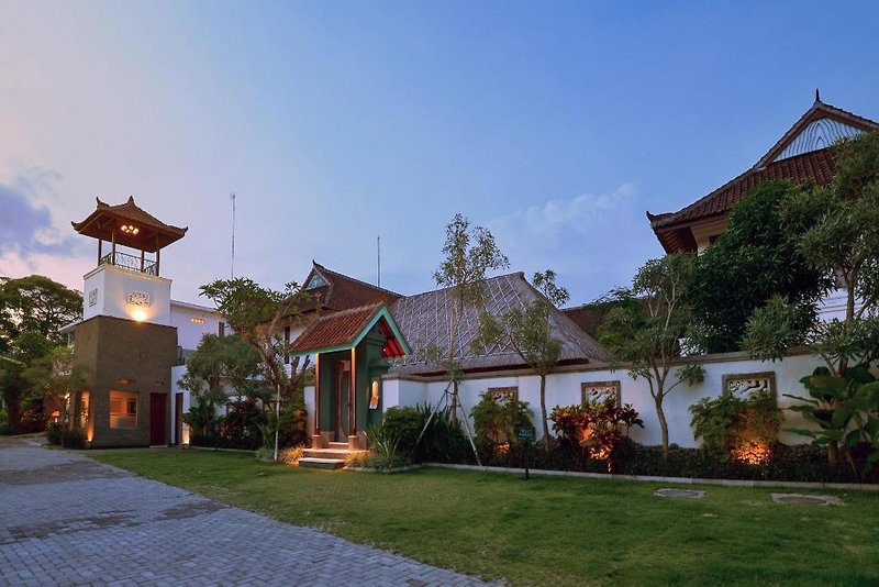 Hotel Kama Village