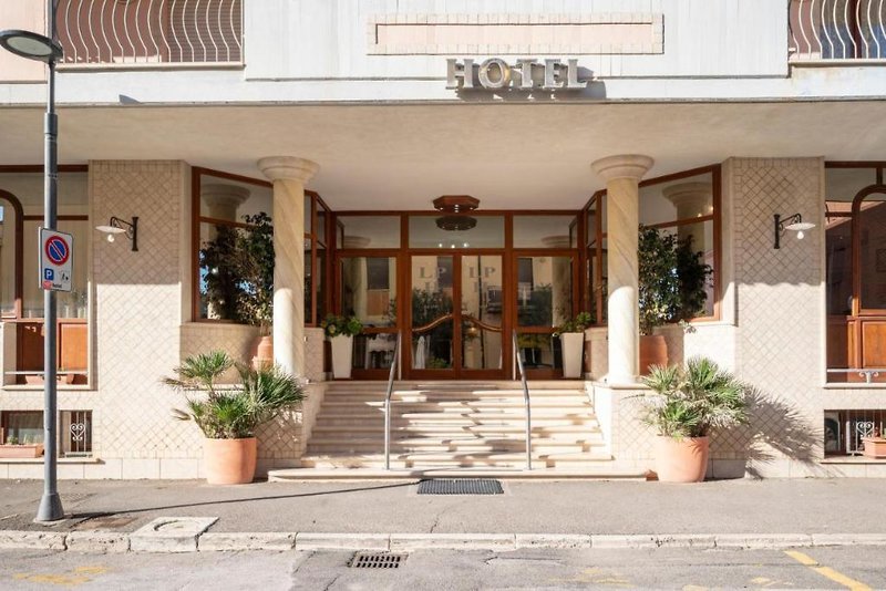Hotel Lola Piccolo Hotel