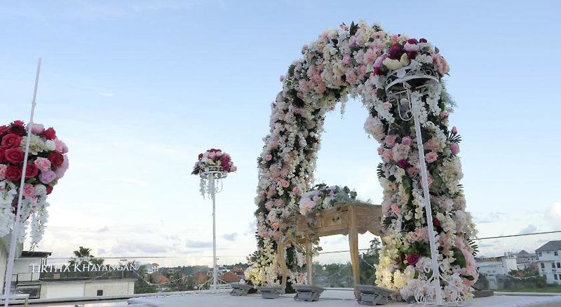 Hotel Tirtha Khayangan Canggu