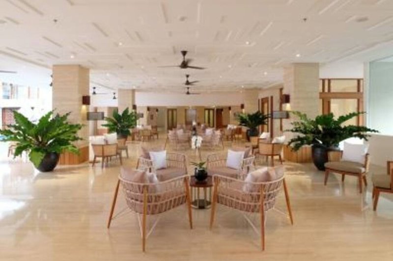 Hotel The Bandha Hotel & Suites
