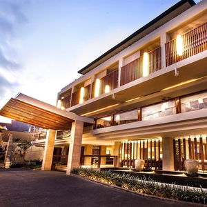 Hotel The Magani Hotel And Spa cazare Legian