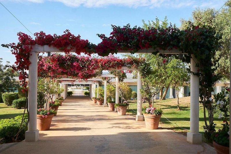 Borgo Di Luce I Monasteri Golf Resort & Spa