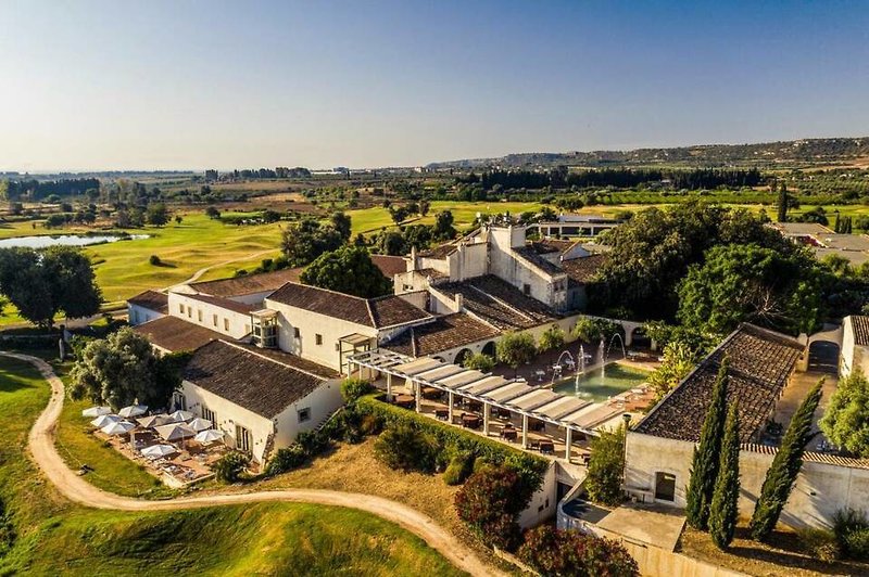 Borgo Di Luce I Monasteri Golf Resort & Spa