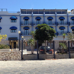 Hotel Hotel Al Faro cazare Licata