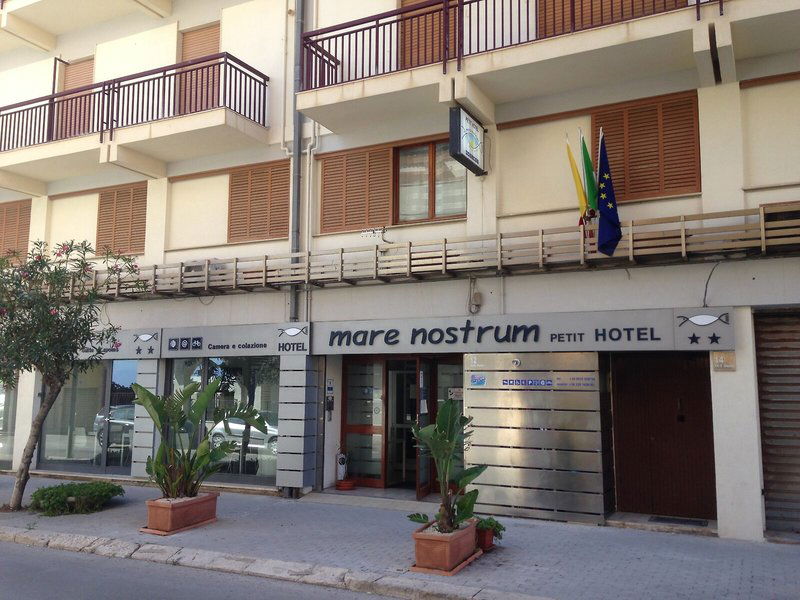 Hotel Mare Nostrum Petit Hotel