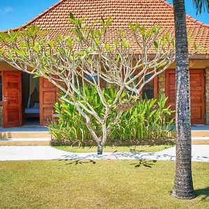 Hotel Three Monkeys Villas cazare Uluwatu