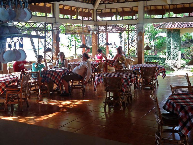 Hotel Lovina Beach Hotel