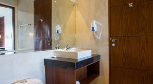 Hotel M Suite cazare Seminyak