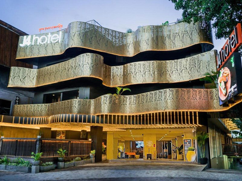 Hotel J4 Hotels