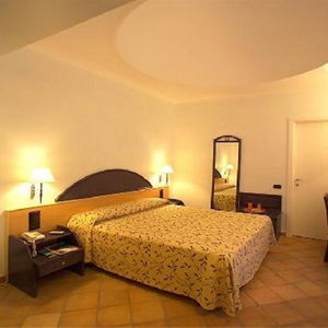 Hotel Hotel Paladini Di Francia cazare Lampedusa