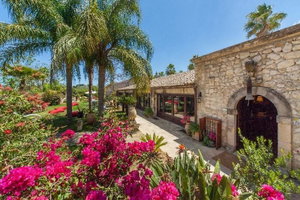 Hotel Villa Dei Papiri cazare Siracusa
