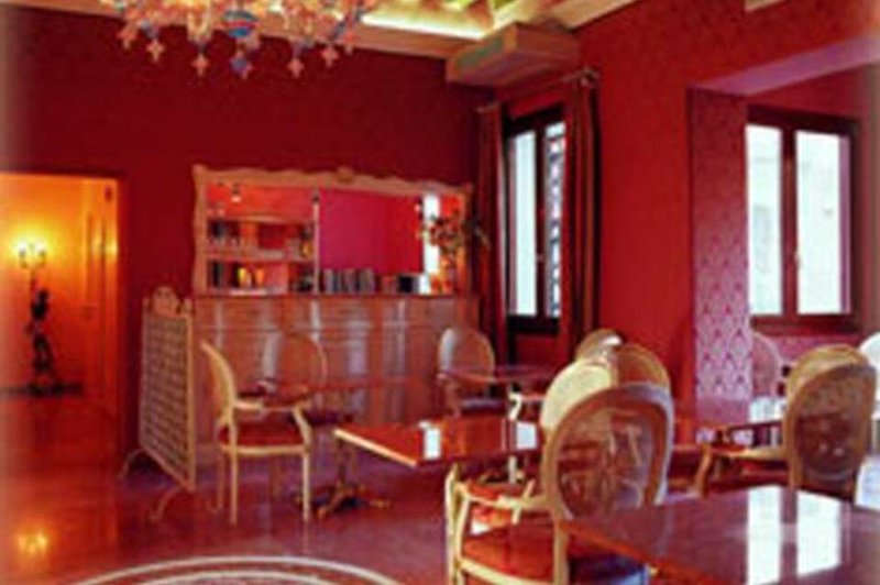 Tre Archi