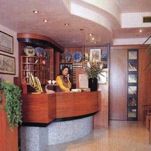 Hotel Nuova Mestre cazare Case Dosa
