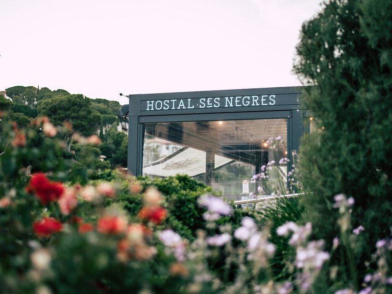 Hotel Hostal Ses Negres