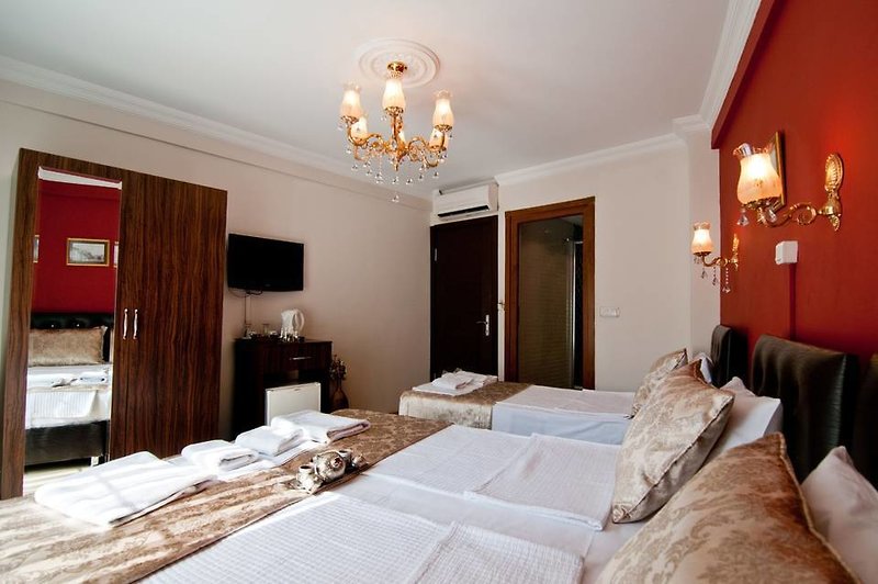 Magnificent Hotel