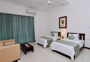 Hotel Xotic Resort cazare Kurunegala