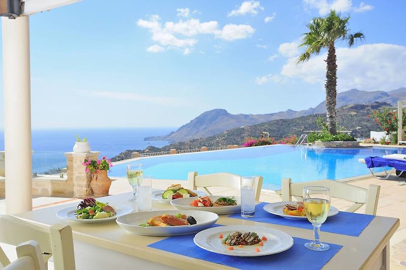 Hotel Stefanos Village Hotel