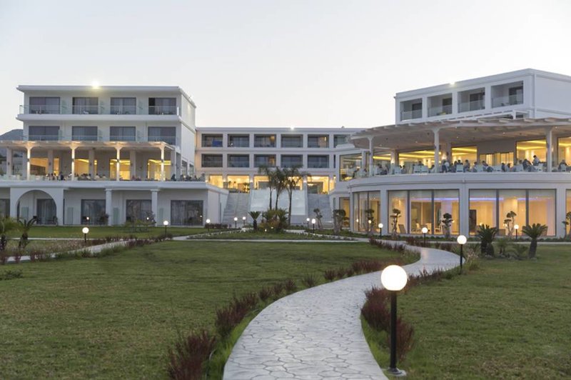 dal travel Asterias Beach Resort