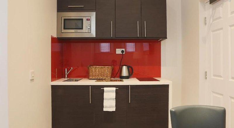 Hotel Court Residence