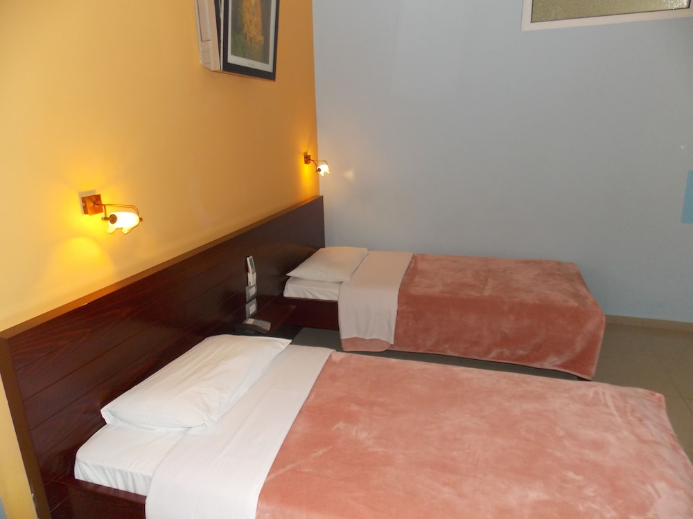 Hotel Mediterrane Sarande