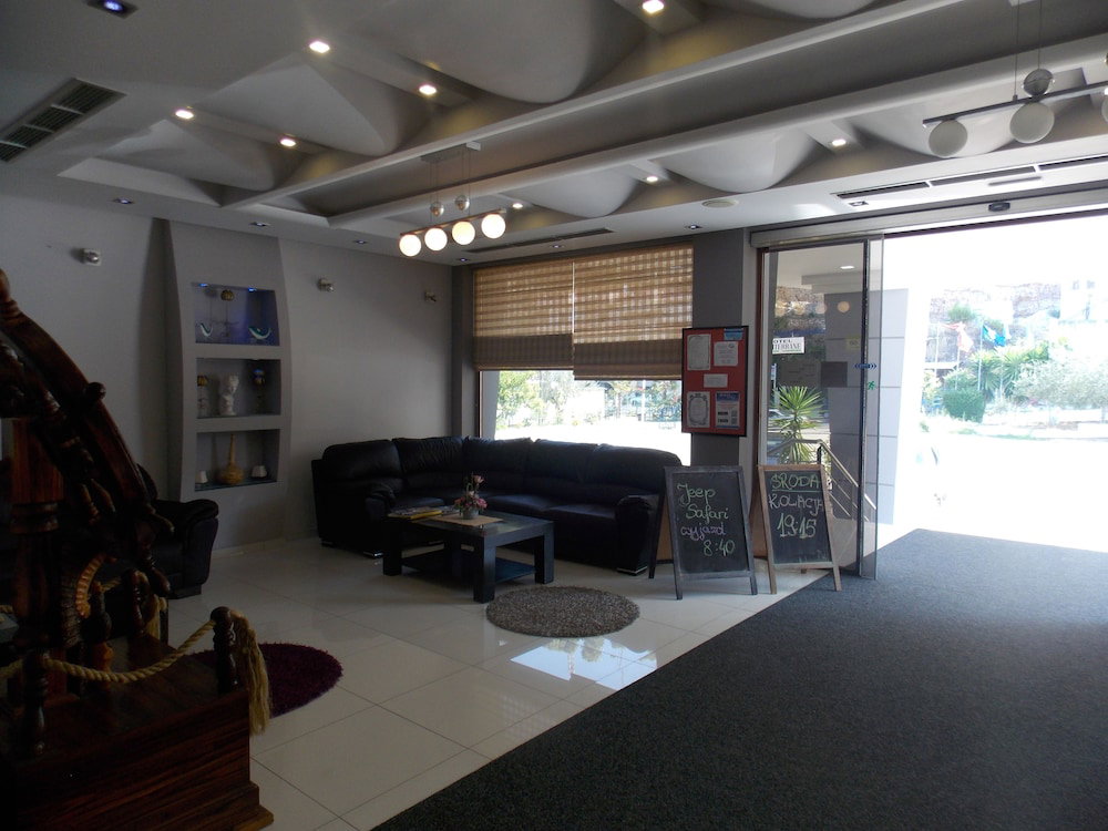 Hotel Mediterrane Sarande