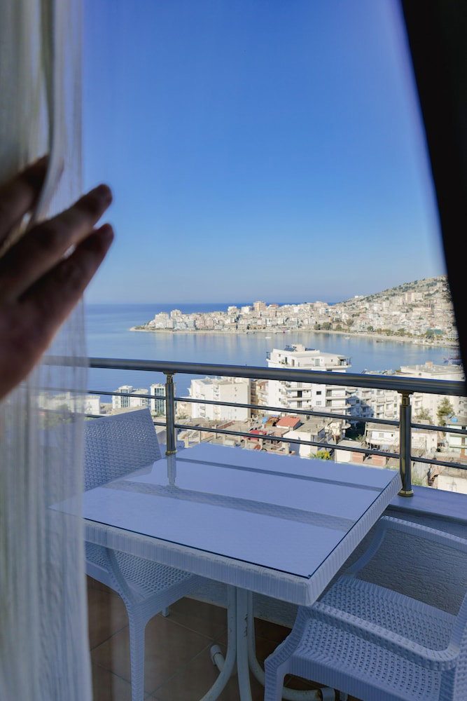Hotel Mediterrane Sarande