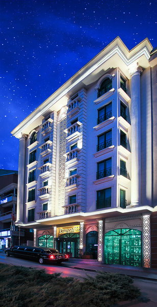Hotel Demonti Hotel
