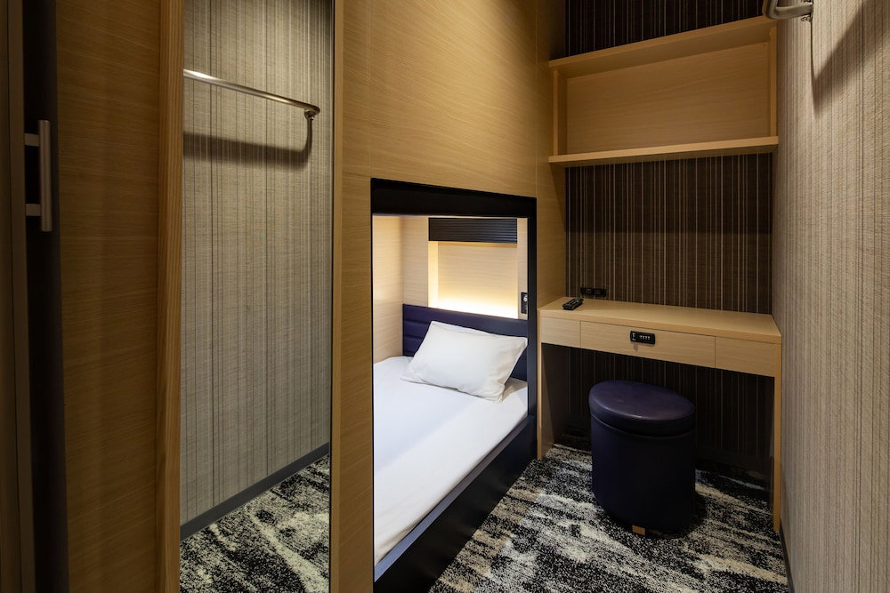 Y‘s Cabin&Hotel Naha Kokusaidori