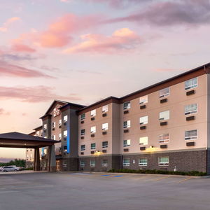 Hotel Best Western Plus Peace River Hotel & Suites cazare Peace River