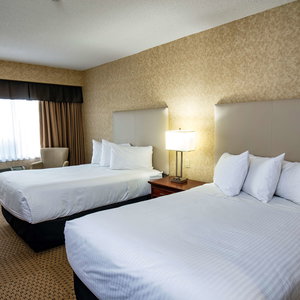 Hotel Best Western Voyageur Place Hotel cazare Newmarket