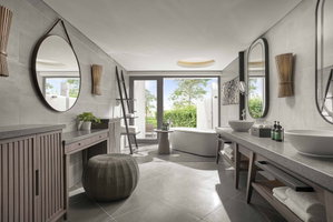 Hotel Crowne Plaza Phu Quoc Starbay cazare Phu Quoc