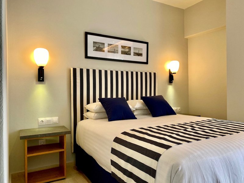 dal travel Bruskos Hotel & Suites