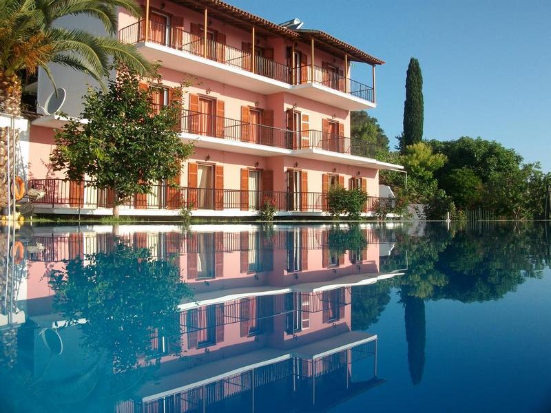 Hotel Aronis Apartments