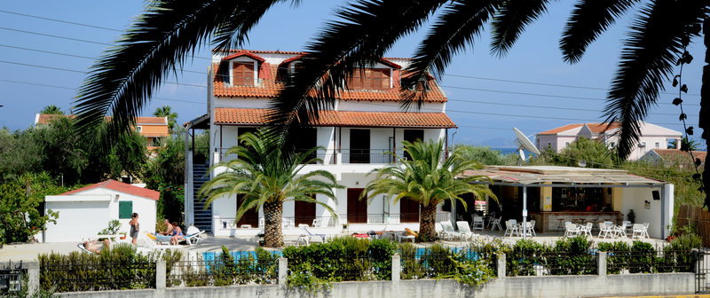 dal travel Captain's Studios & Apartments