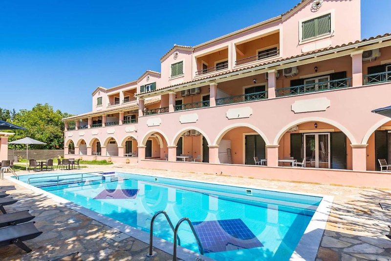 dal travel Bella De Lux Apts