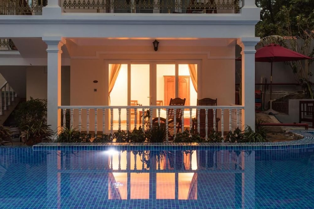 Phuong Binh House