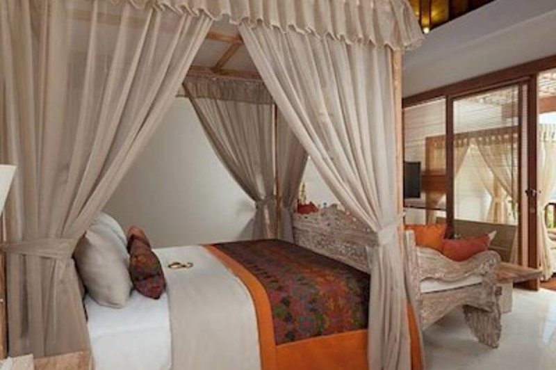 The Royal Purnama