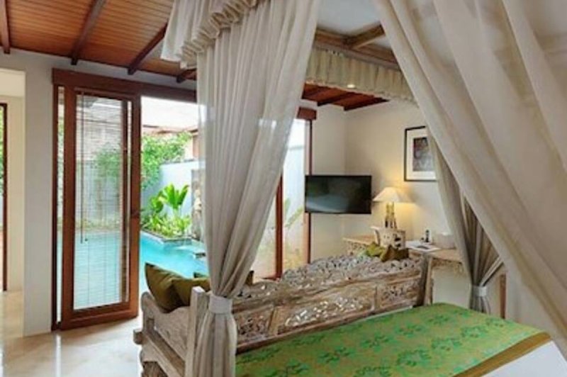 The Royal Purnama