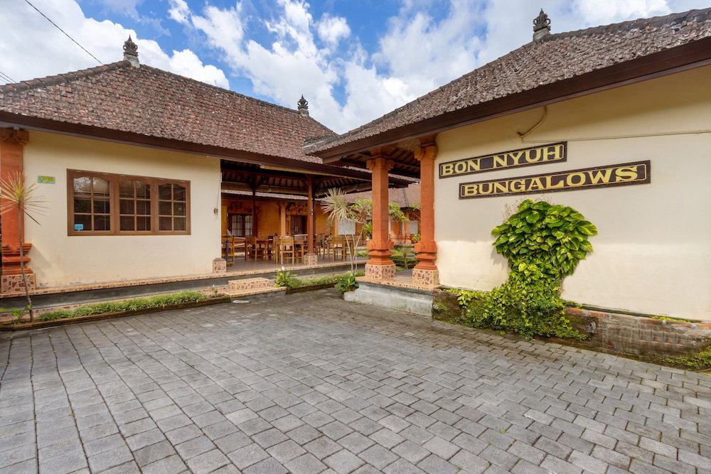 Hotel Bon Nyuh Bungalows