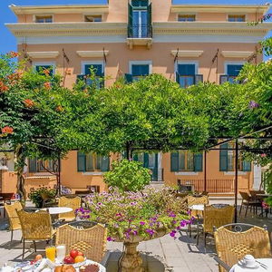 Hotel Bella Venezia cazare Corfu Town