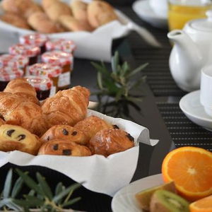 Hotel Hôtel Le Tilbury cazare Porto-Vecchio