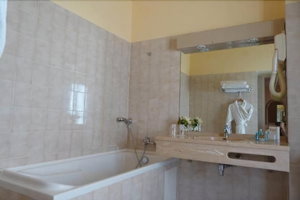 Hotel La Caravelle cazare Bonifacio
