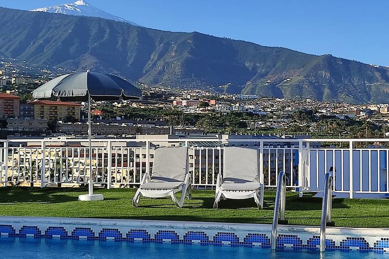 dal travel Skyview Hotel