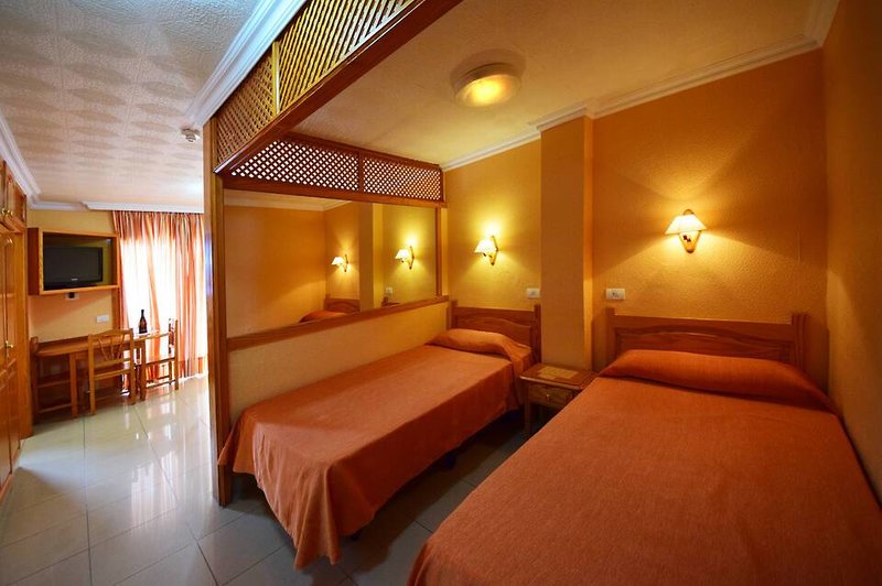 dal travel Skyview Hotel