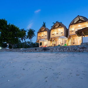 Hotel The Dewi Premier cazare Nusa Penida