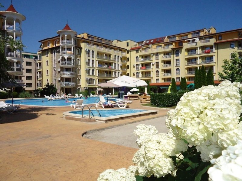 Summer Dreams Apartments