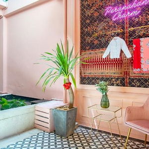 Hotel Isara Boutique Hotel And Cafe cazare Ko Phuket